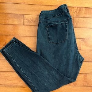 Torrid Dark Rinse Jeggings